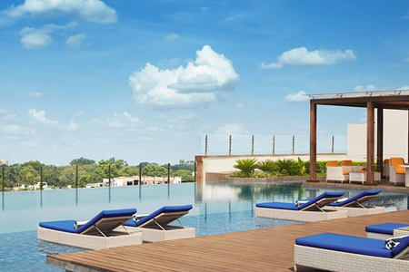 Taj-Hotel-&-Convention-Centre-agra